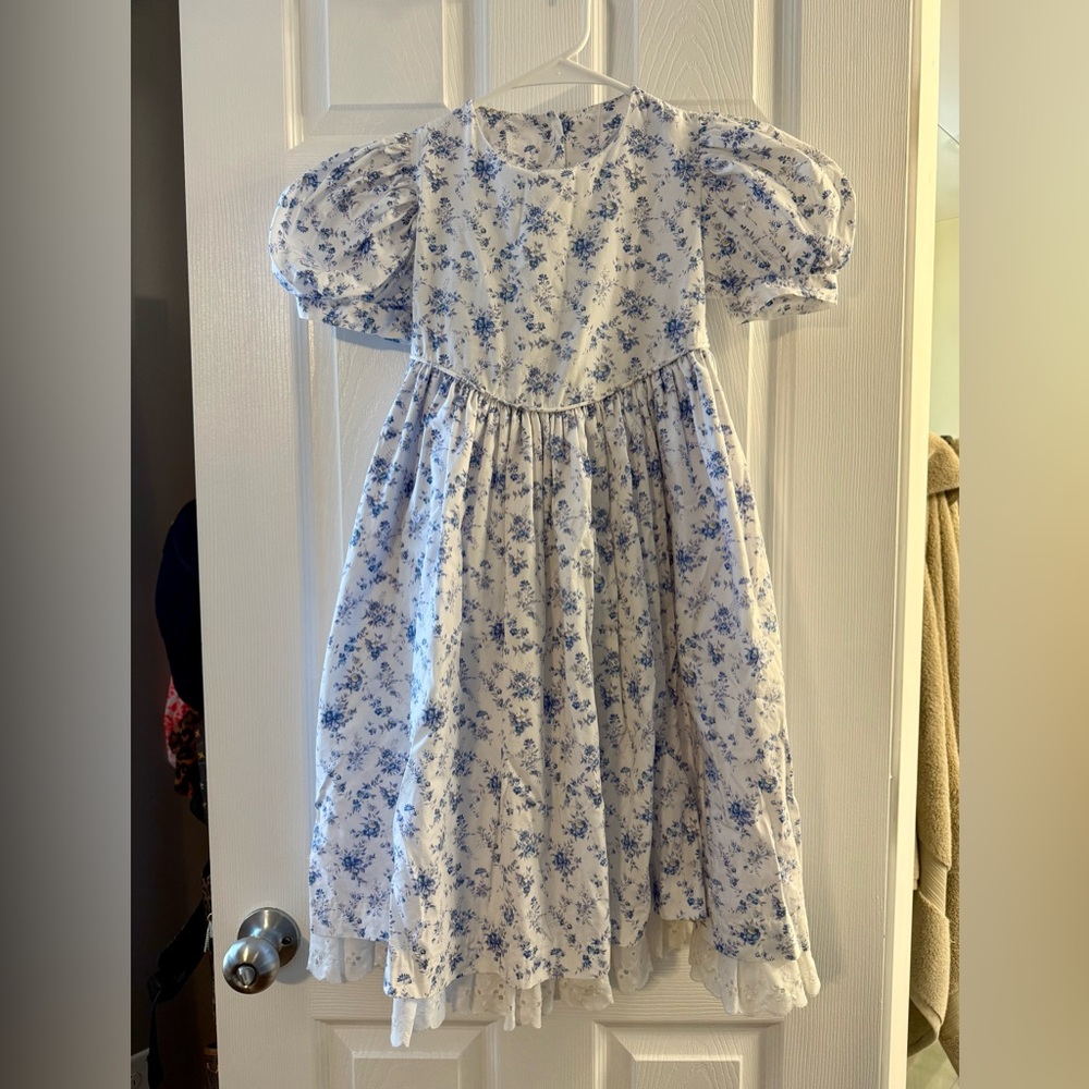 Rebecca Raggs Vintage Floral Blue and White Kids Dress Size 7